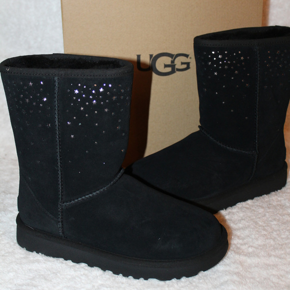 NEW UGG STARGIRL CLASSIC‎ SHORT BLACK BOOTS 6